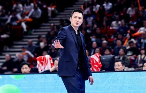 尼克斯时隔五十余年首夺总冠军