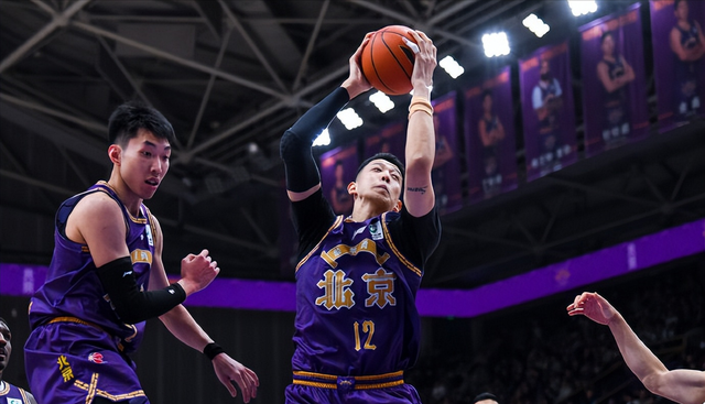 马竞回应拉波尔塔关于阿尔瓦雷斯的言论:卖给巴萨概率为0